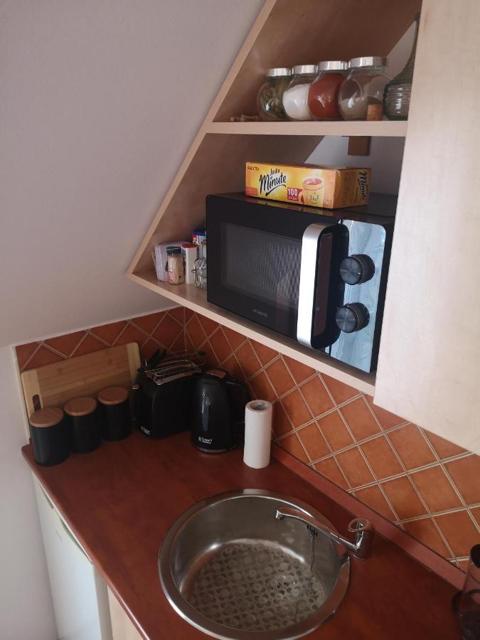 Orsika Hilltop Apartman Егер Екстериор снимка